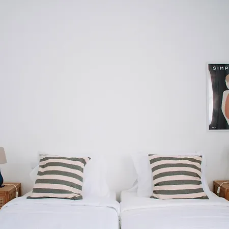 Just Like - Casa Rosa *