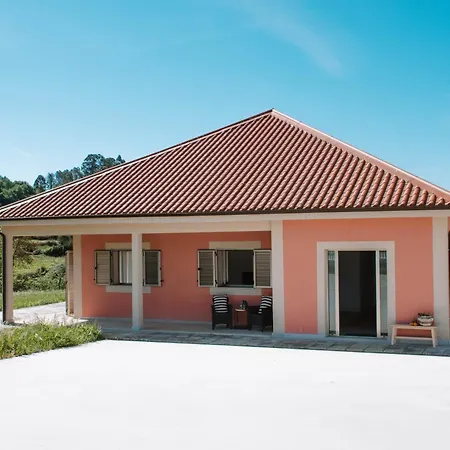 Just Like - Casa Rosa *